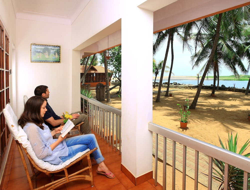 Beach and Lake Ayurvedic Resort