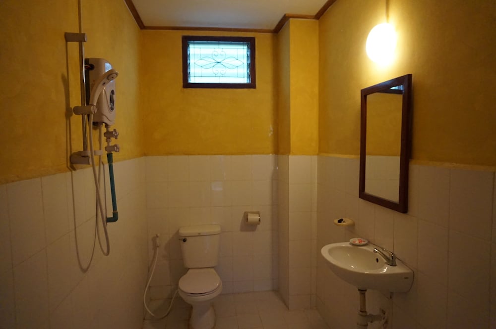 Mani Home Guesthouse
