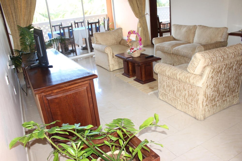 Sun N Sand Beach Resort