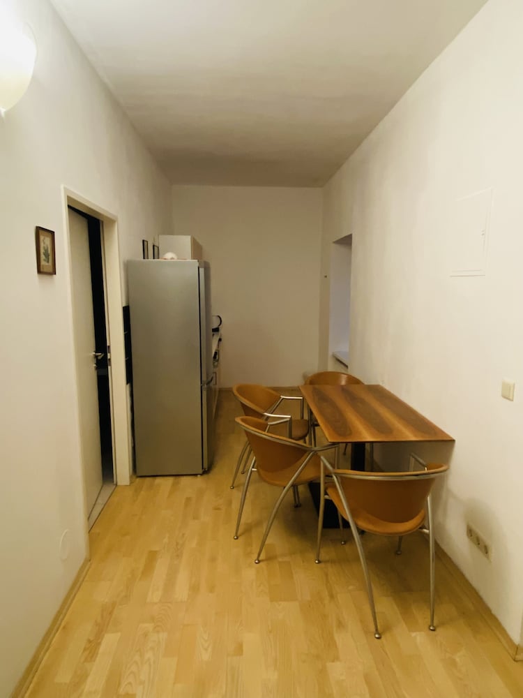 Hans-Sachs-Gasse 10