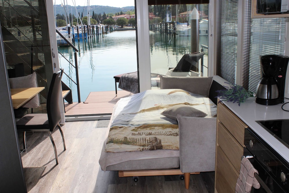 The Seaborn Residence