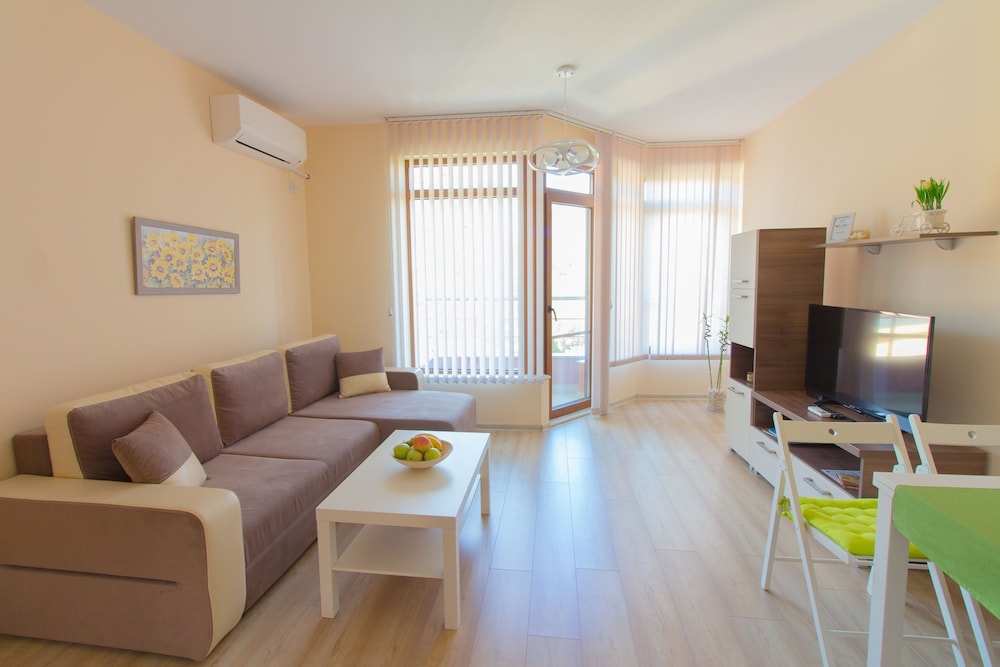 Domus Apartments Old Town