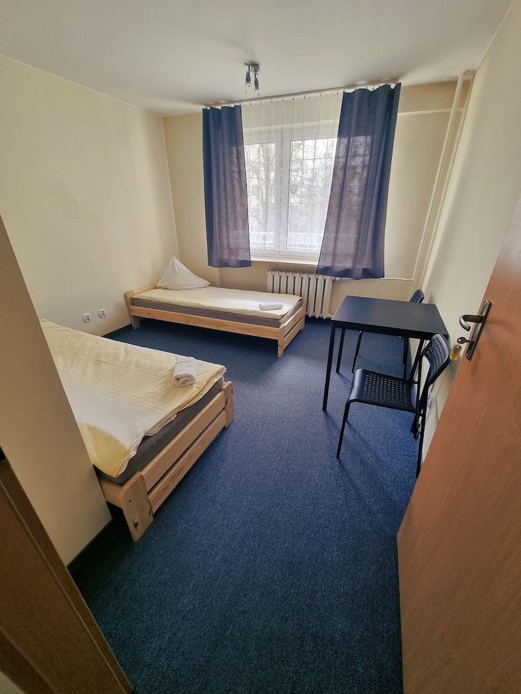 Wilanow House - Hostel view 2