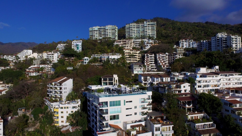 D Terrace Luxury Residences