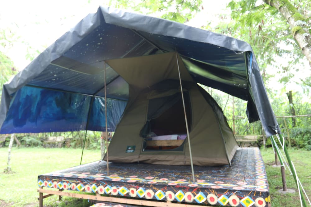 Red Rocks Rwanda Guesthouse & Campsite