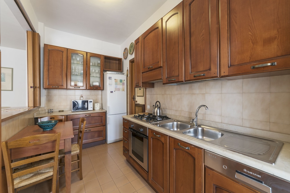 Portaportese Wooden Flat