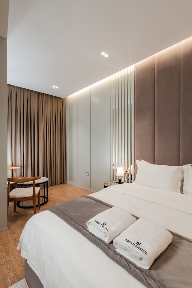 Troci Hotel 44