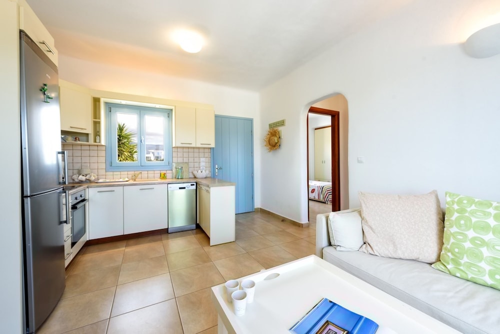 Kite Surf House 5 From the Beach -island Living-