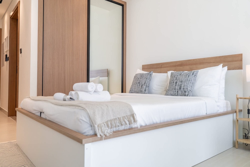 A Superb and Amazing Studio in Binghatti Lavender With Balcony
