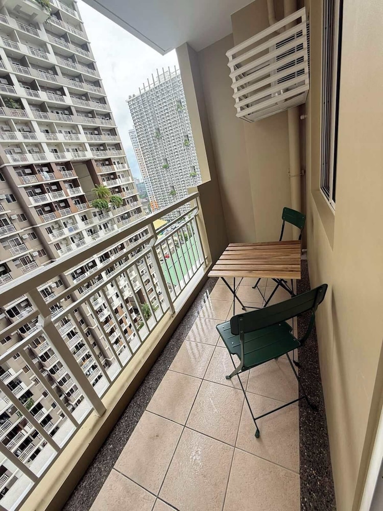 Fairlane Residences