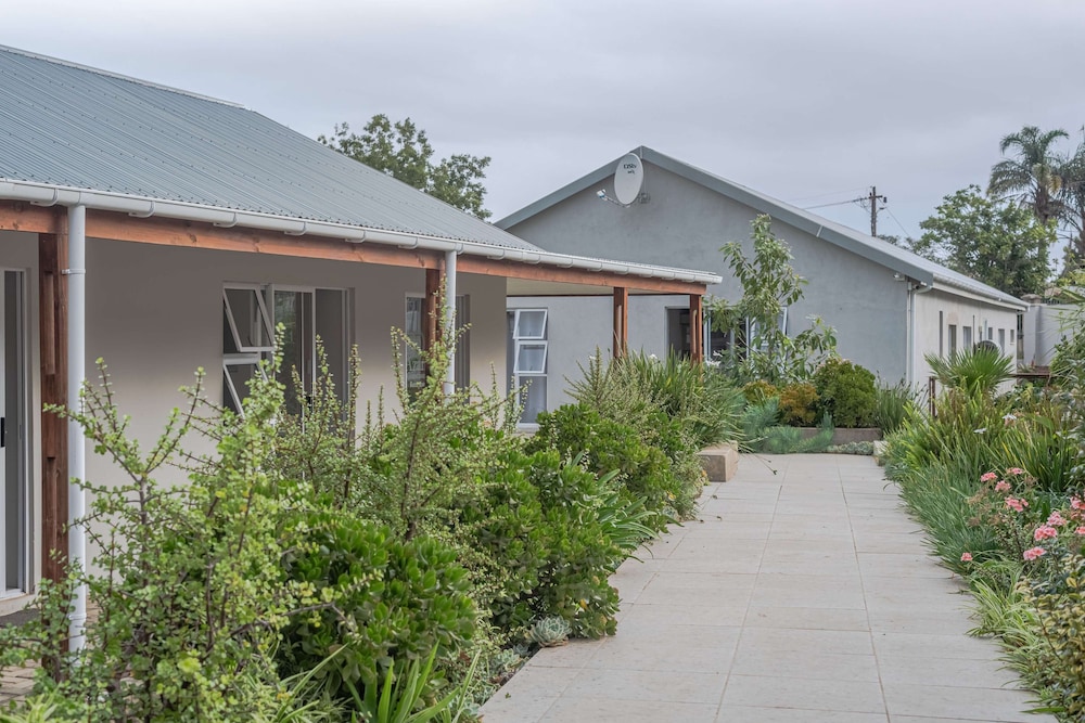 Azaria Guesthouse view 5