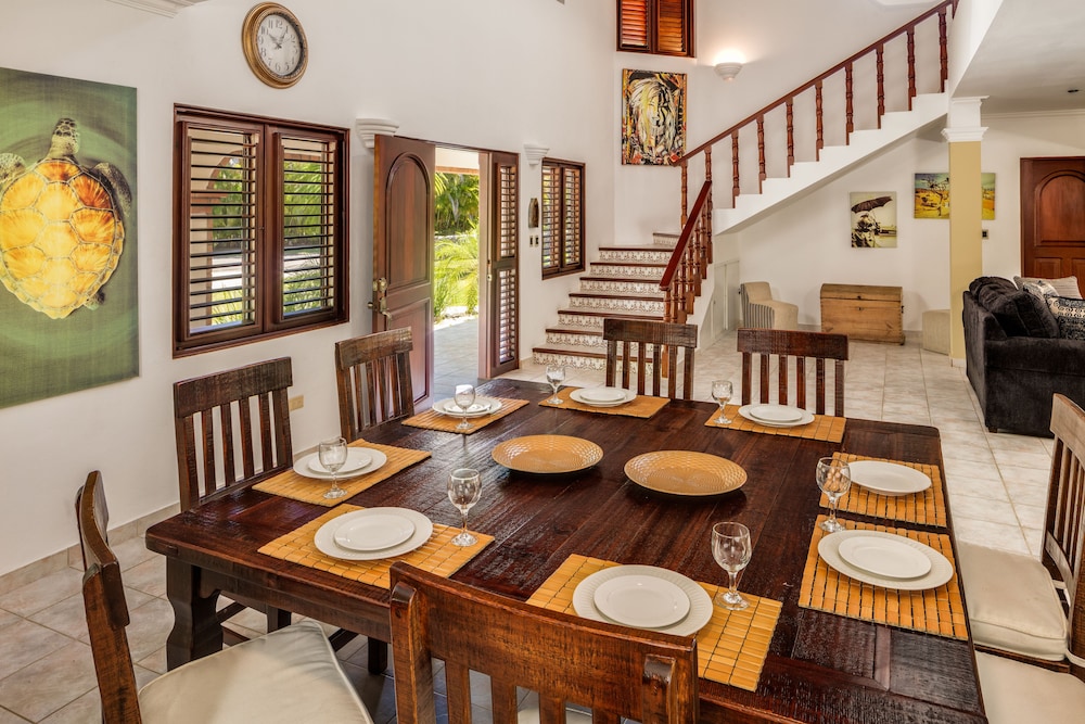 Sea Horse Ranch Villas by Caribe Stays view 3