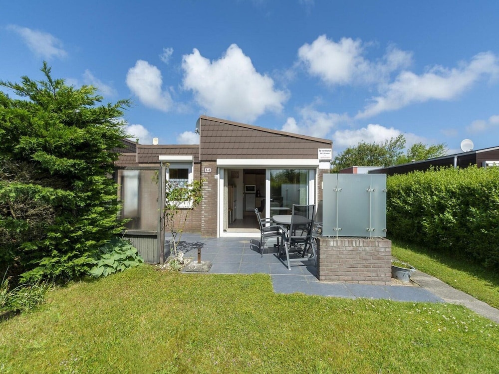 Bungalow Near Beach and Forest in De Blenck view 3