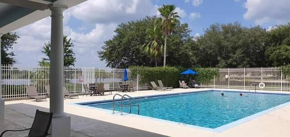 Resort 3BR Paradise Minutes From Disney