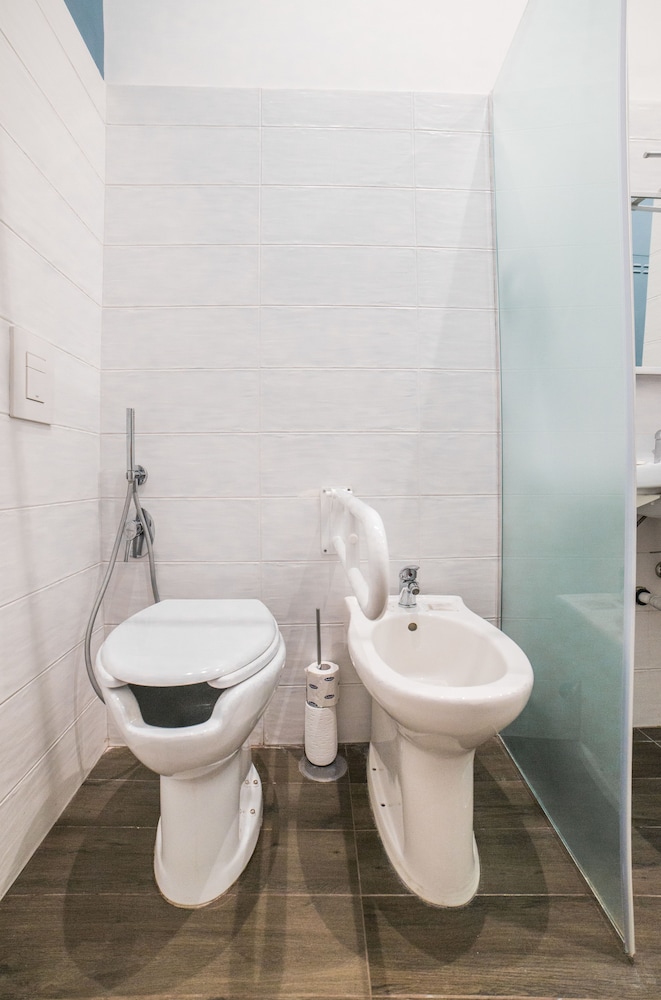 Bed and Breakfast Chiaia 32