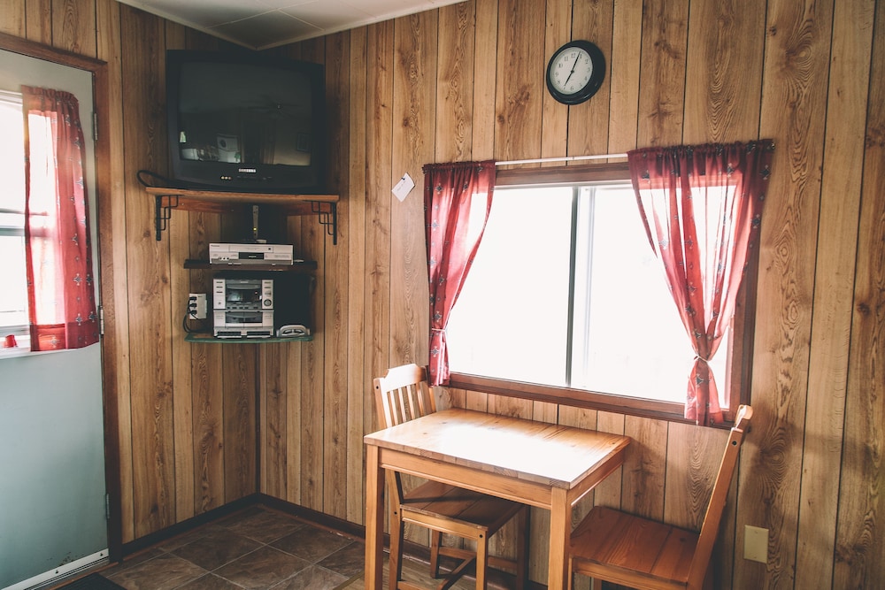 Island Life Cottage