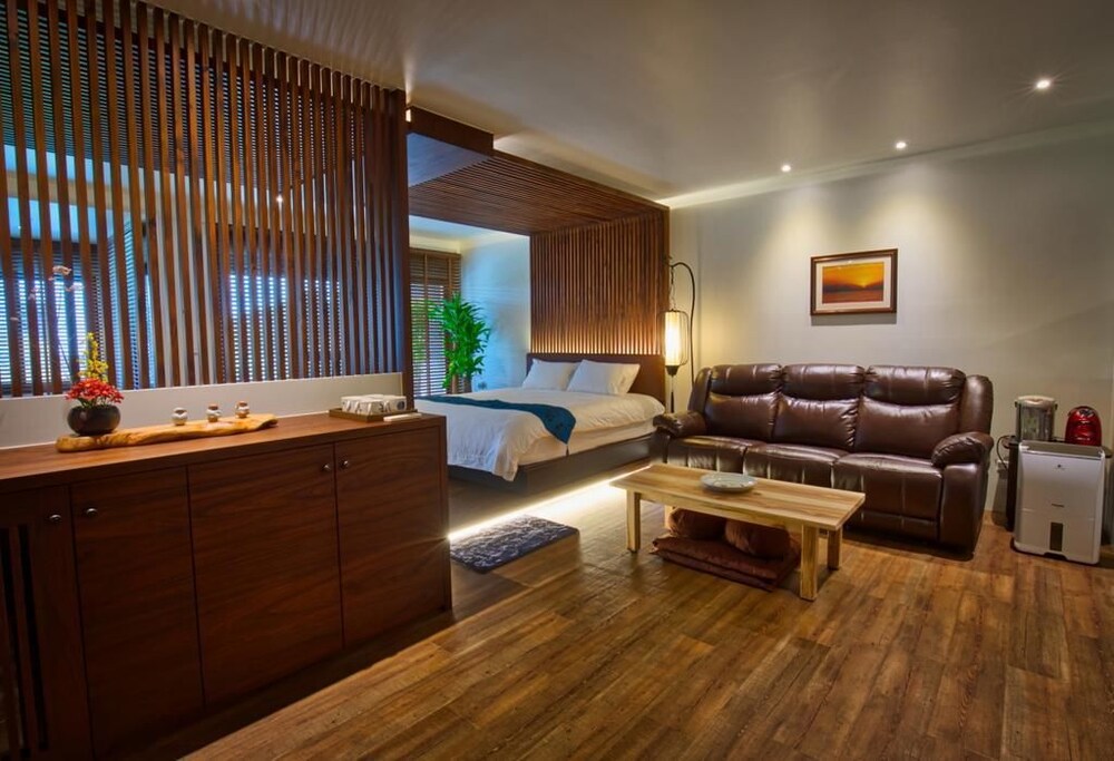 The Sunbeam Hideaway Bed & Breakfast