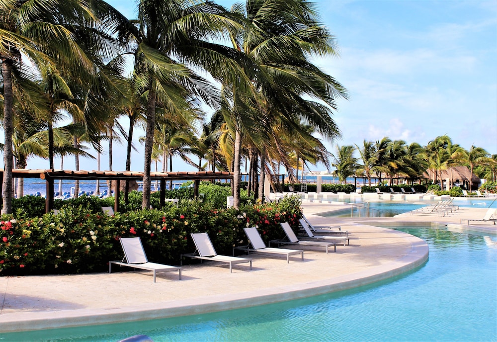 BlueBay Grand Esmeralda All Inclusive - Property Image 67