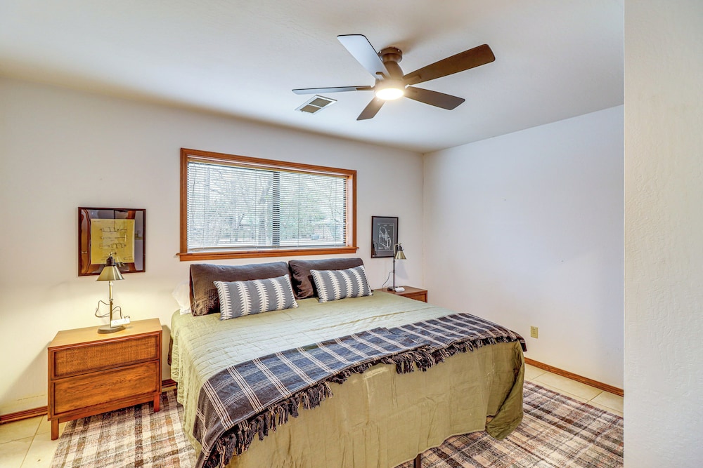 Premier Trout Fishing: Scenic White River Cabin