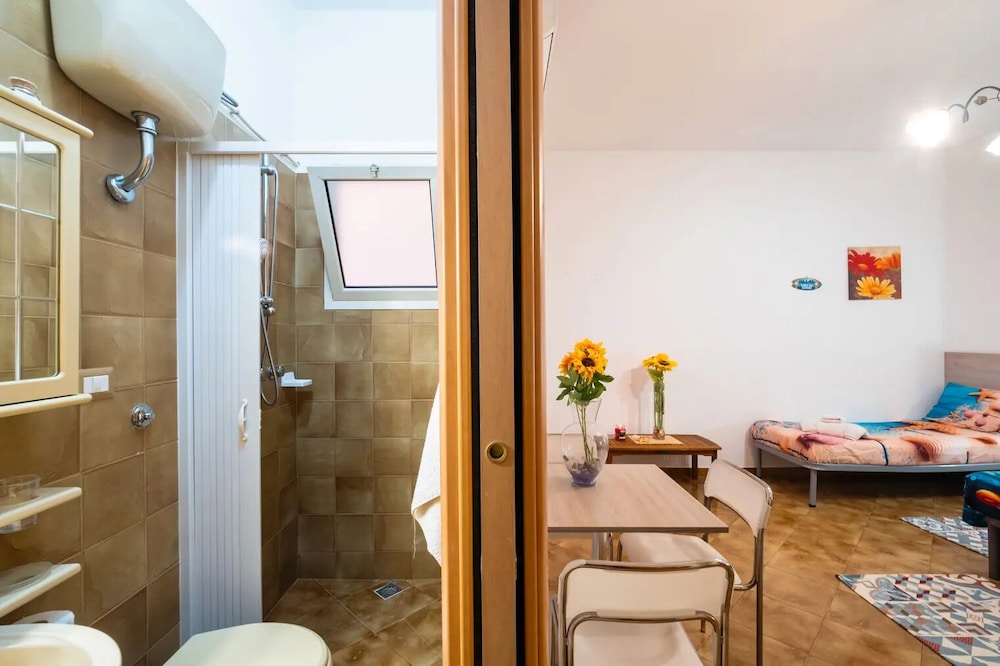Room-la Baia Room B&B Controvento