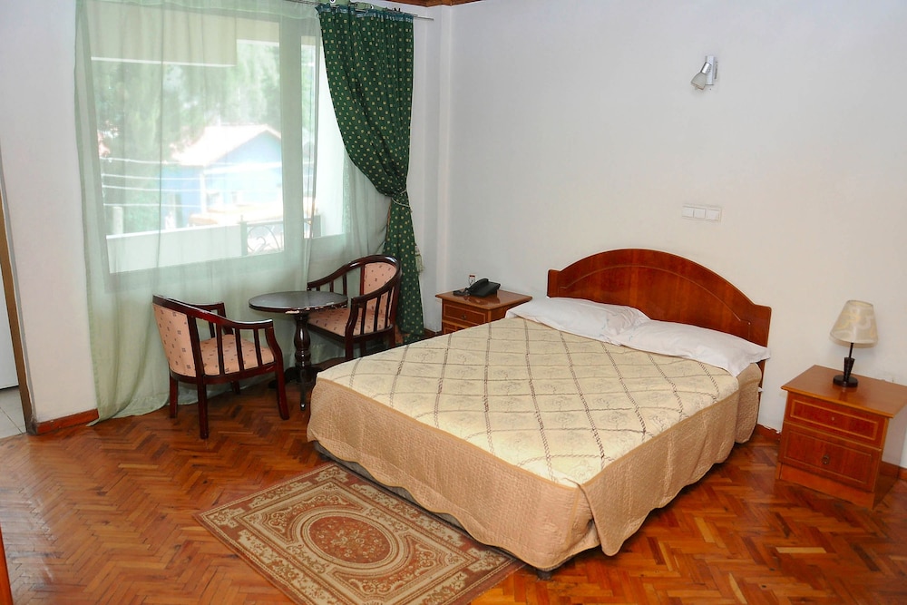 Yeka Guest House