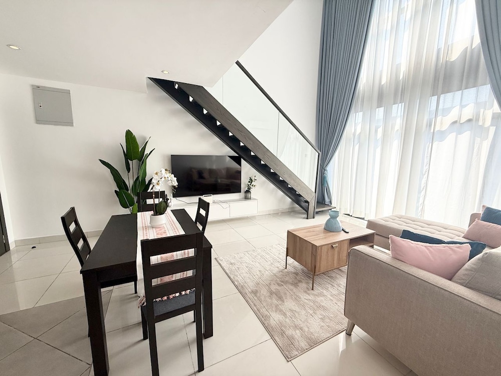 2 bedroom duplex apartment
