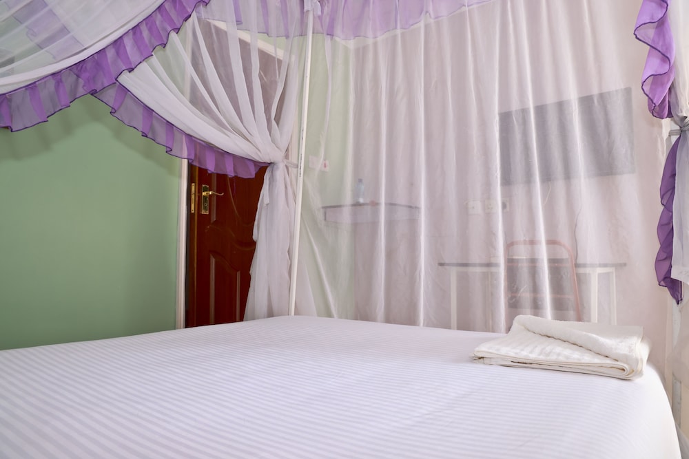 Twinspot Guest House view 3