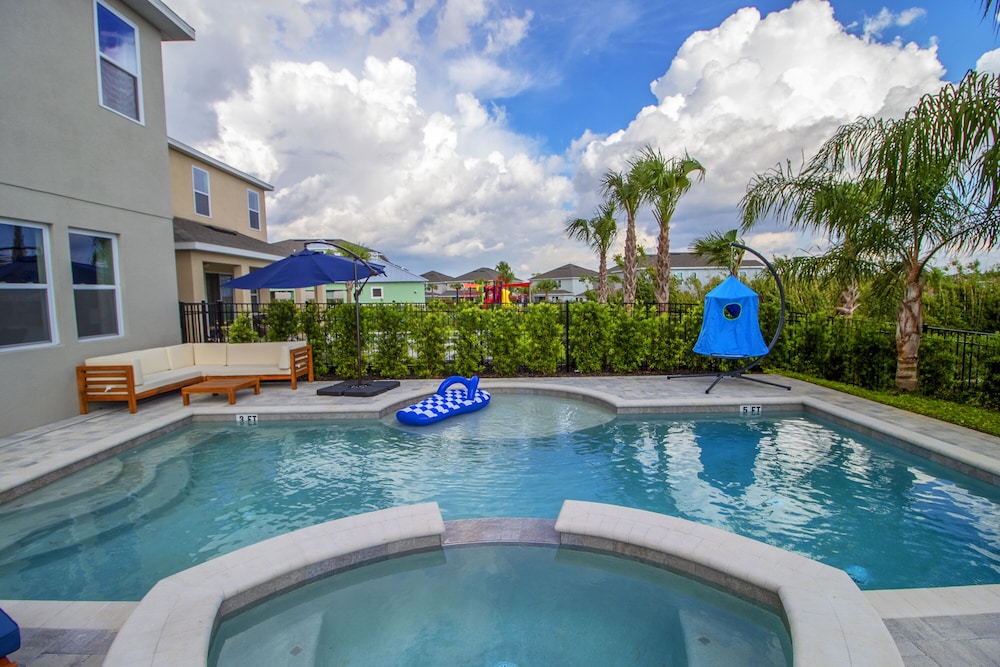 Encore Resort