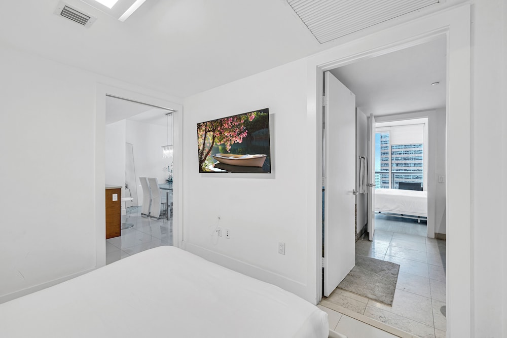 Icon Brickell