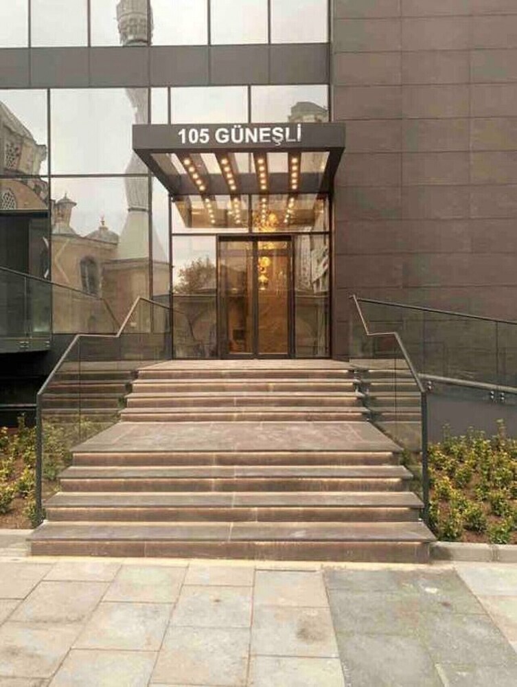 Modern Deluxe 1 1 Living Apartment Near Mall of Istanbul