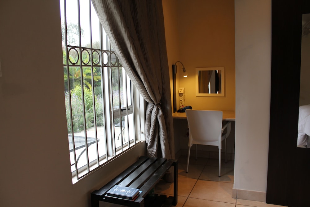 3Liebeloft Guest House