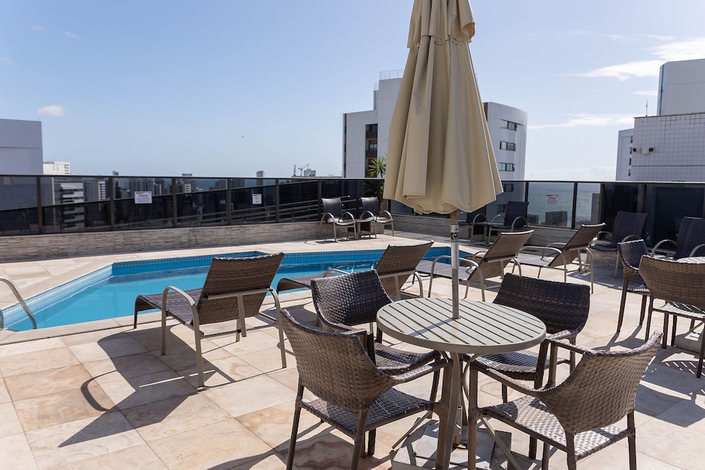 Flats no Beach Class Residence por Yolo