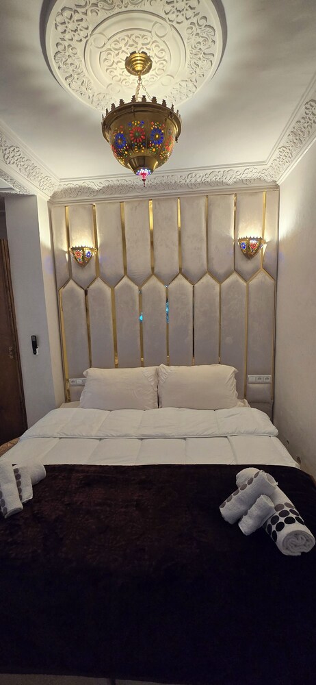 RIAD RAHBA FEZ