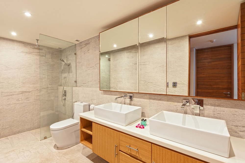 SeaView BluePoint Apartment 819