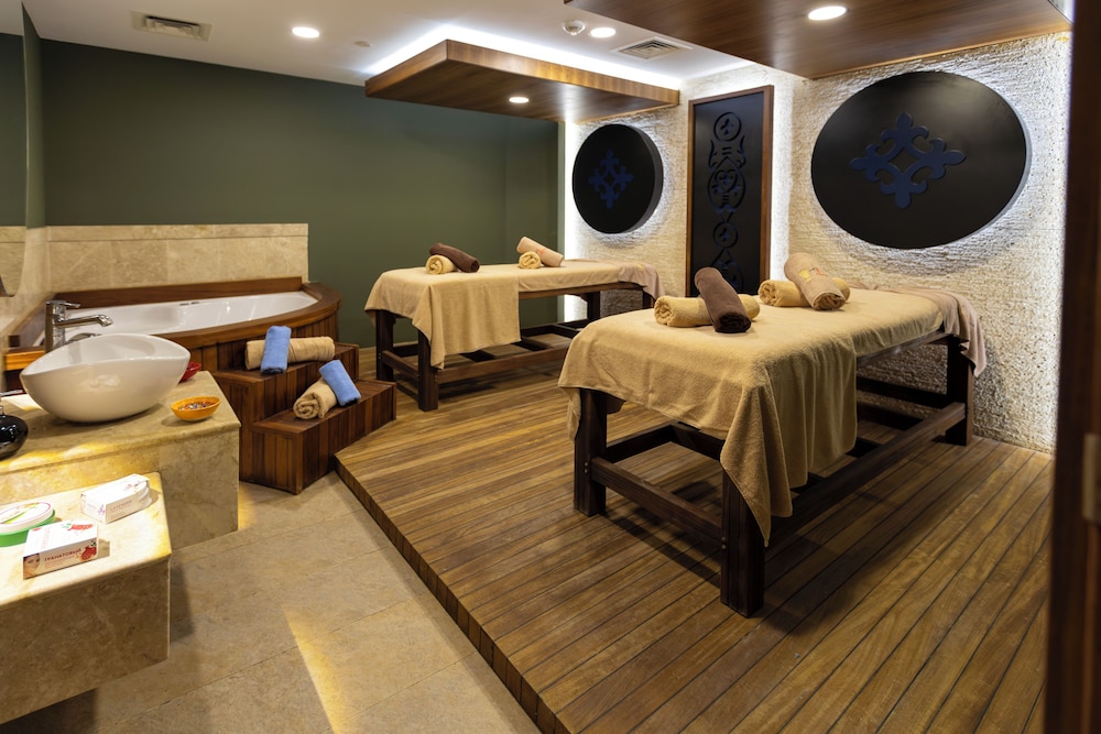 Oz Hotels Antalya Resort & Spa Yetişkin +16 - Image 95