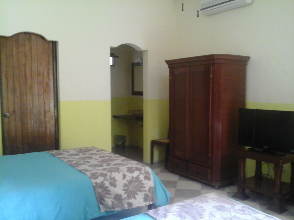 Hotel Tunich Beh