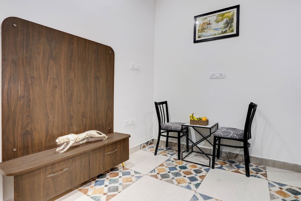 Alaya Stays Fortezza | Pet-friendly 6-BHK Farmhouse With Private Pool