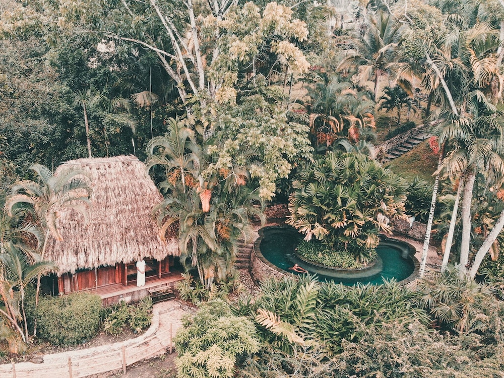 Blancaneaux Lodge by Francis Ford Coppola