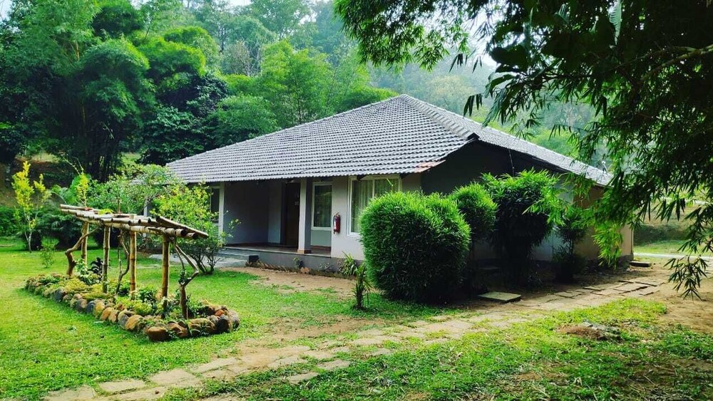 Abad Brookside