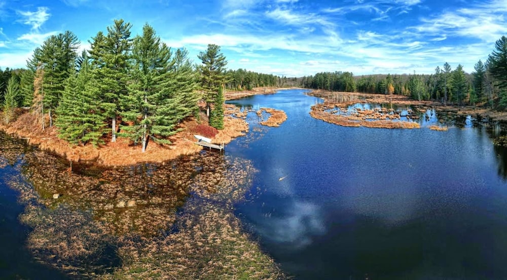 A Secluded Cabin on Your own Prvt Pond Serenity