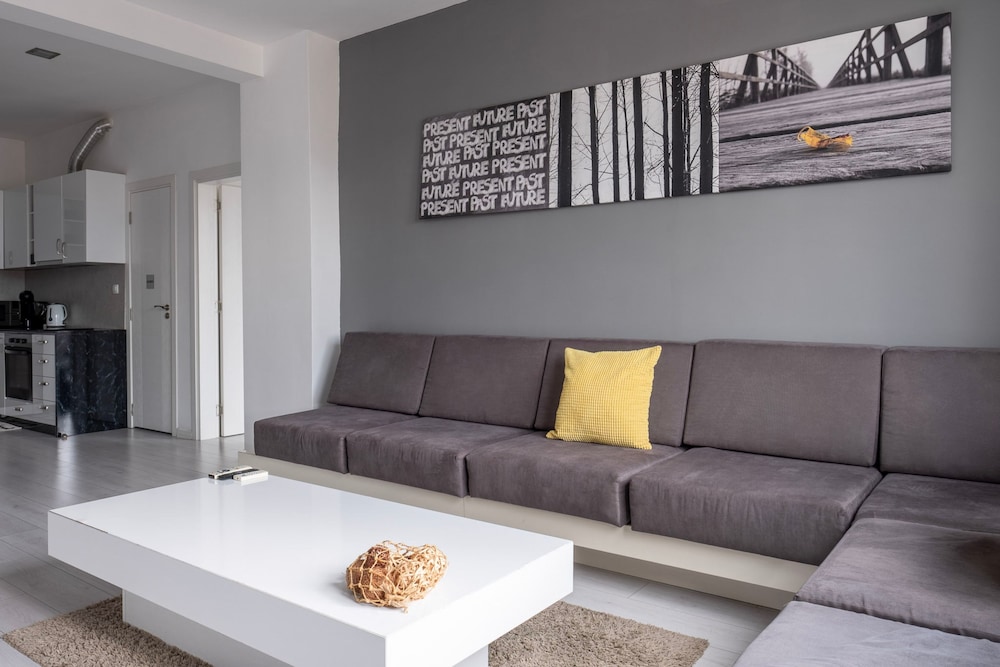 BlueWavePlace Sofia - City Center