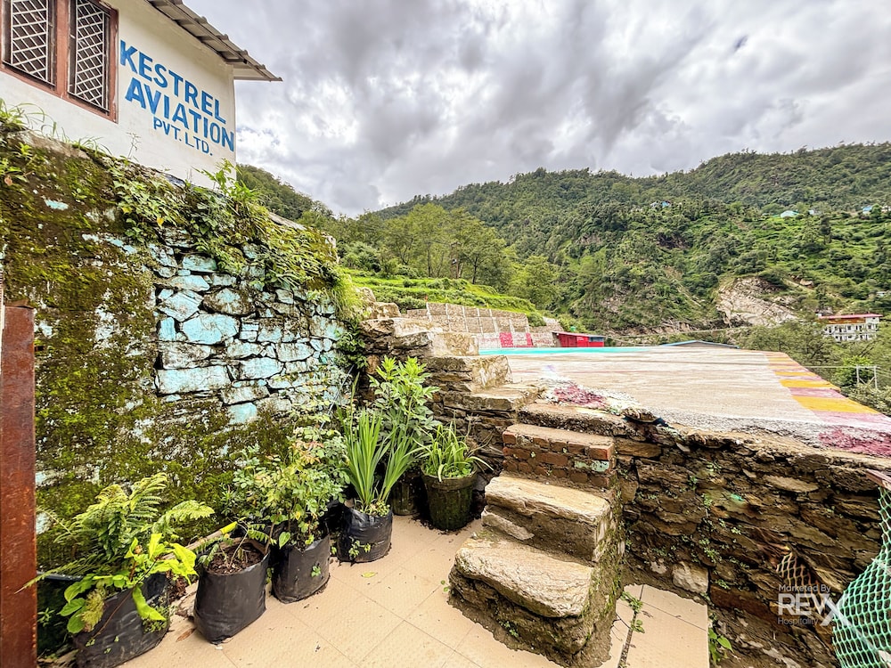 The Sona Heli Resort
