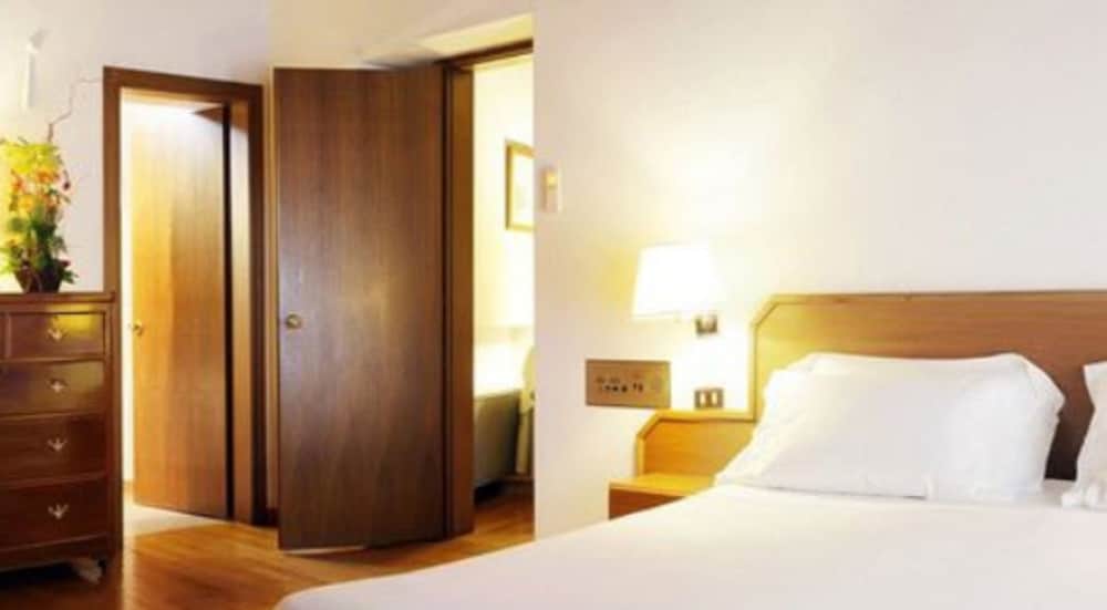 Albergo Santa Chiara Hotel Rome 3