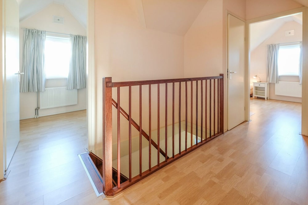 Charming Villa With Terrace Near Forest