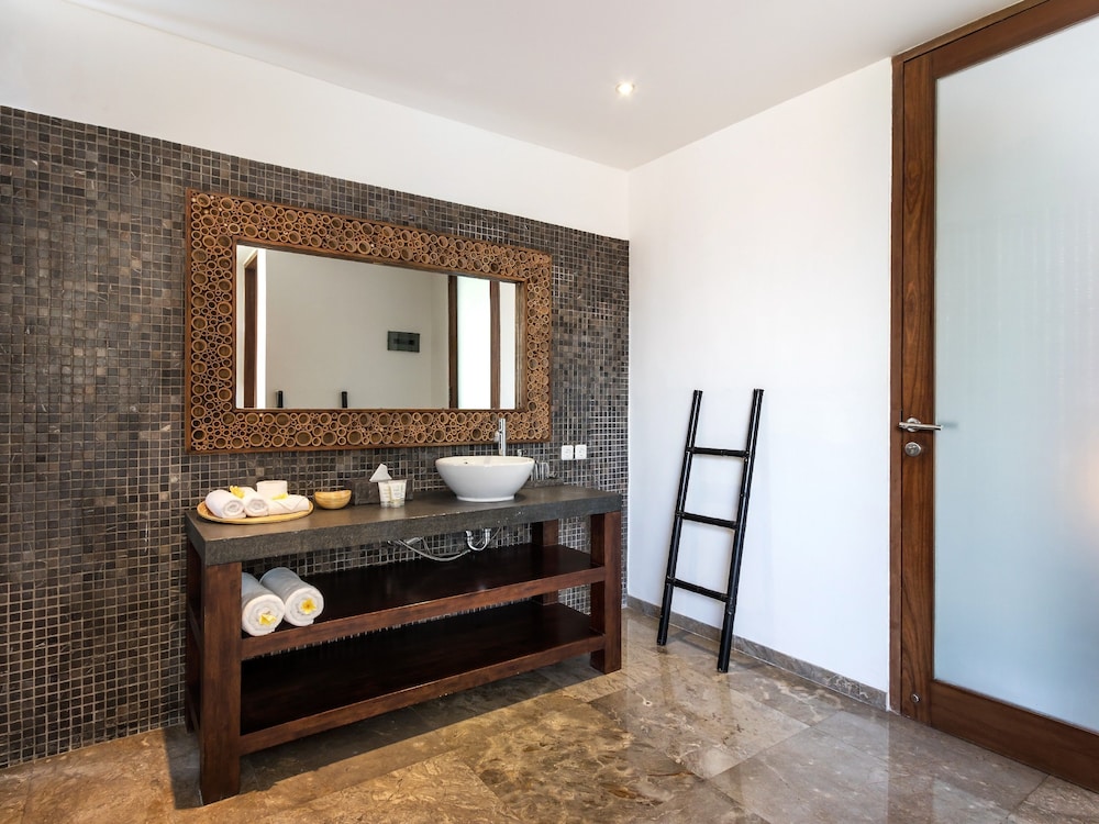 Anjali Villas by Villa Finder