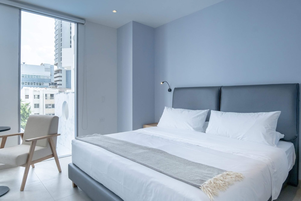 w Dazzling 2BR w Fantastic Terrace in CTG