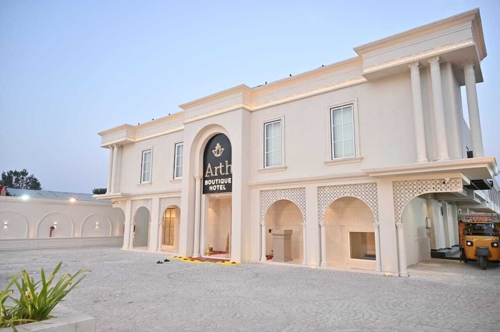 Arth Boutique Hotel