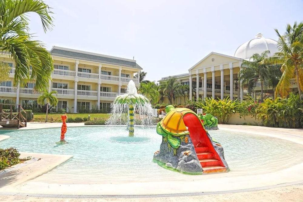 Grand Palladium Lady Hamilton Resort  Spa All Inclusive - Property Image 62