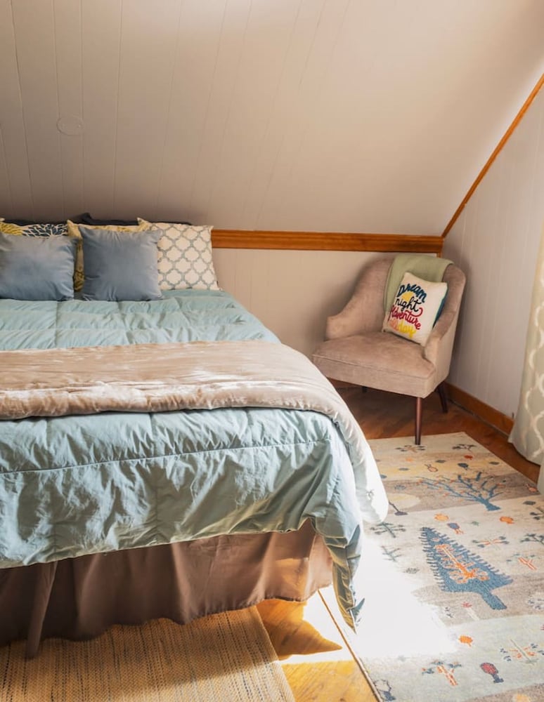 Columbine Roadhouse-4br Mountain Retreat Near Durango