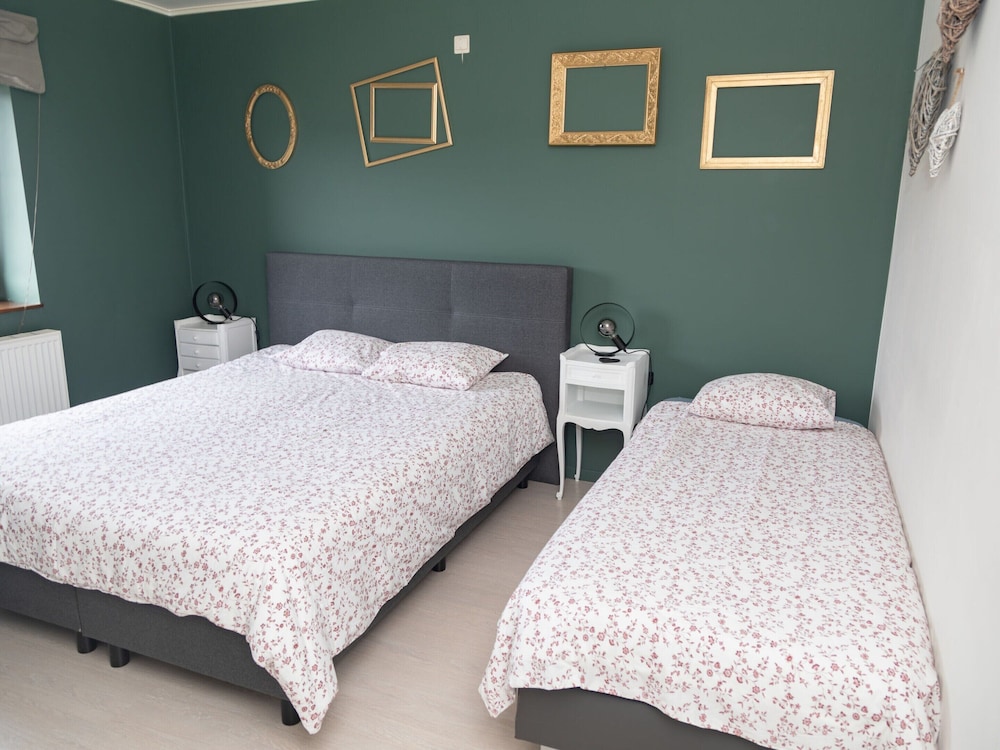 Tranquil Stay in Ardennes view 4